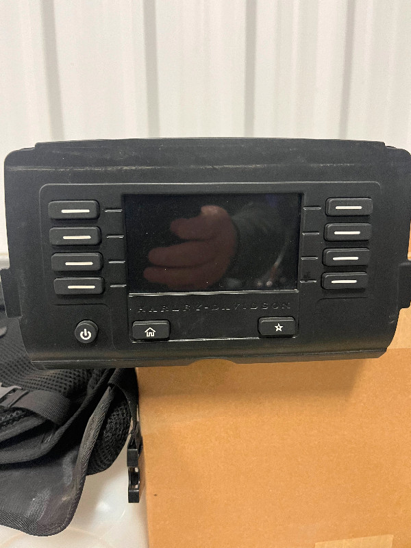 Harley Davidson Boom Box 4.3 radio head in Other in Swift Current