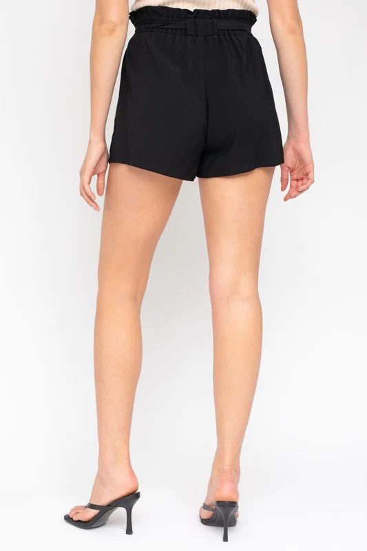 Dynamite black paperbag shorts in Women's - Bottoms in City of Toronto - Image 3