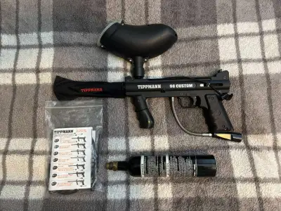 Tippmann 98 Custom + Helmet, Hopper & Canister, View more