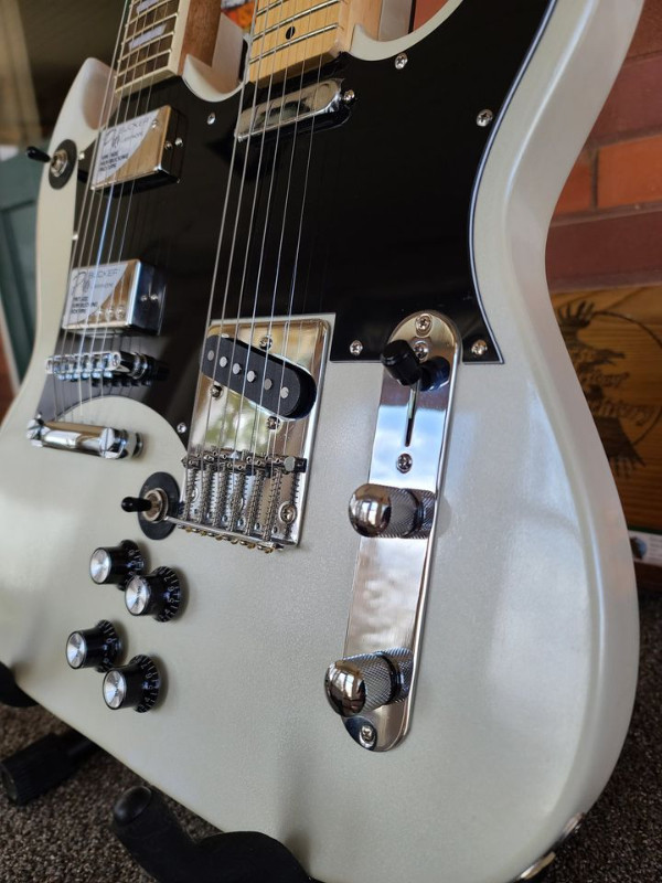Want to stand out on stage?? EG&L White Pearl Dual 6 String in Guitars in Edmonton - Image 2