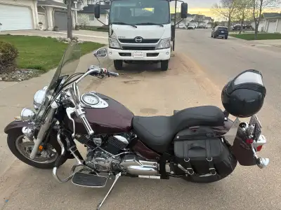 2007 Yamaha V-Star 1100 — Cruiser | 59,000 km | Edmonton Classic cruiser powered by a 1,100cc V-Twin...
