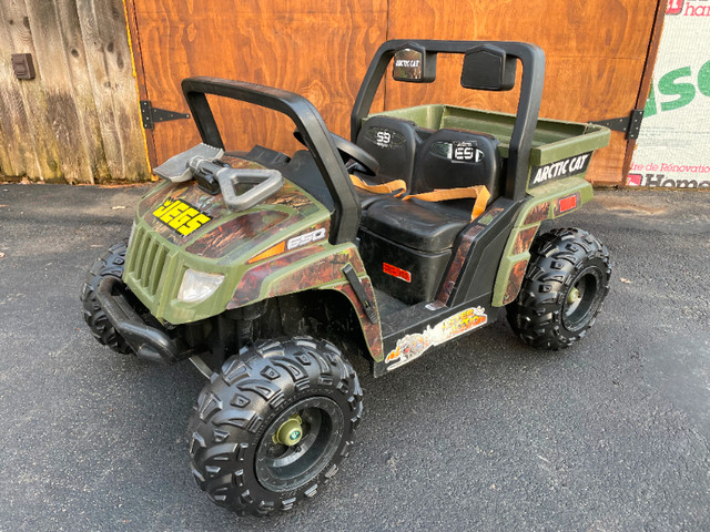 JEEP ÉLECTRIQUE ARCTIC CAT POUR ENFANT dans Jouets et jeux  à Granby