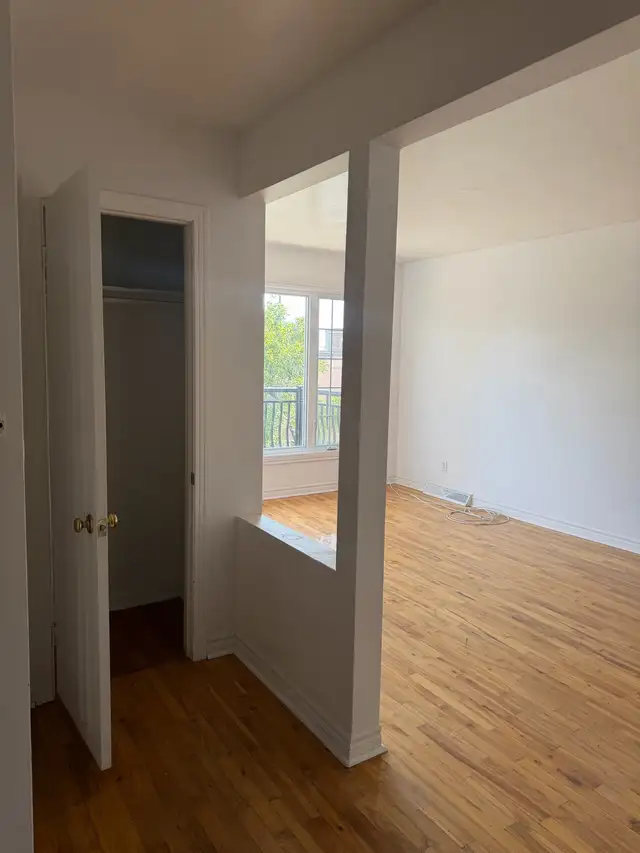 grand 51/2 à louer  in Long Term Rentals in City of Montréal - Image 2