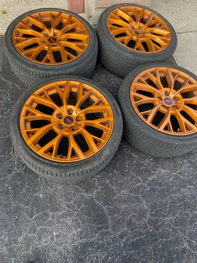 Hello everyone I’m selling a set of 19” Sti rims with Dunlop Tires. Missing one centre cap, asking 9...