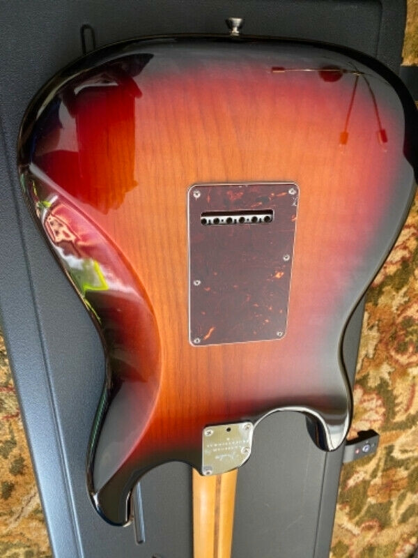 Fender Strat American Professional II Swap/Trade in Guitars in City of Toronto - Image 2