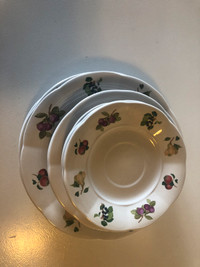 Plate set for sale