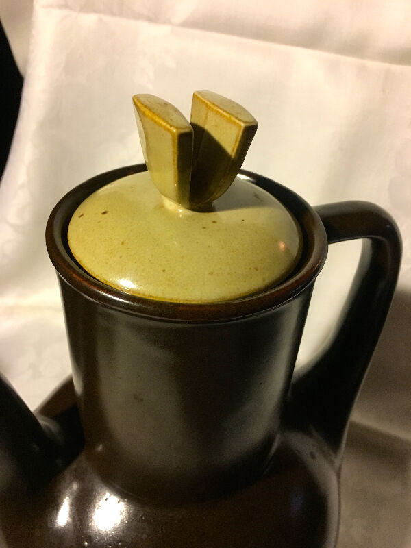 Vintage Rare Mikasa Coffee Pot - The Dunes Cape Cod in Arts & Collectibles in Mississauga / Peel Region - Image 3
