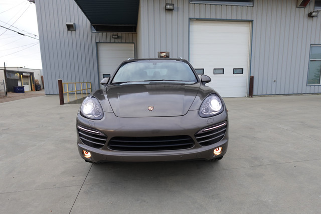 2011 PORSCHE CAYENNE 4D UTILITY 4WD--3.6L V6 in Cars & Trucks in Edmonton - Image 3