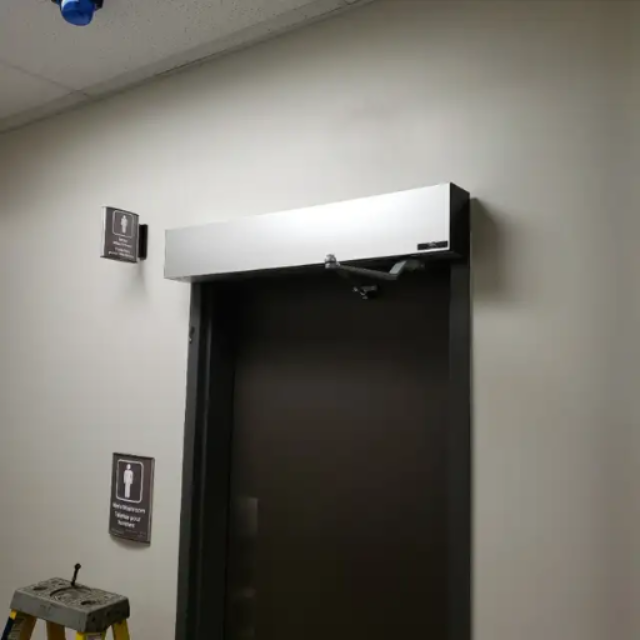 Automatic Door Installer and Service Technician64330166200065124