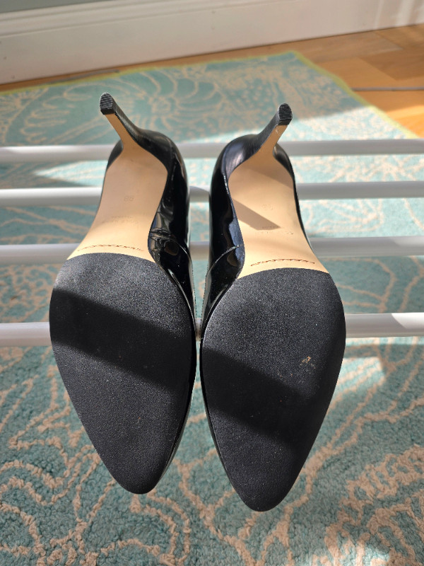 Cole Haan Women's Patent Black Heel Size 9 in Women's - Shoes in Bedford - Image 3