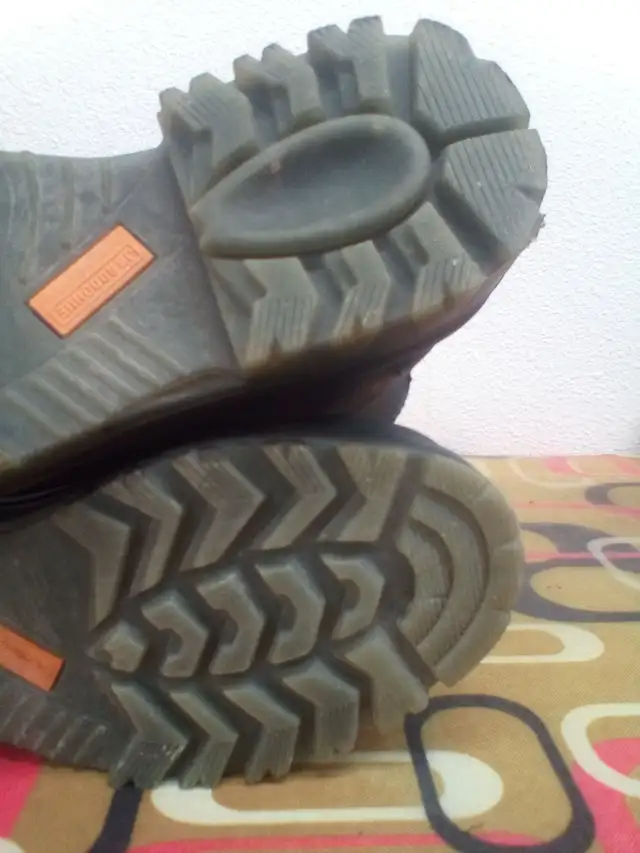 JB Goodhue Work Boots in Men's Shoes in Medicine Hat - Image 7