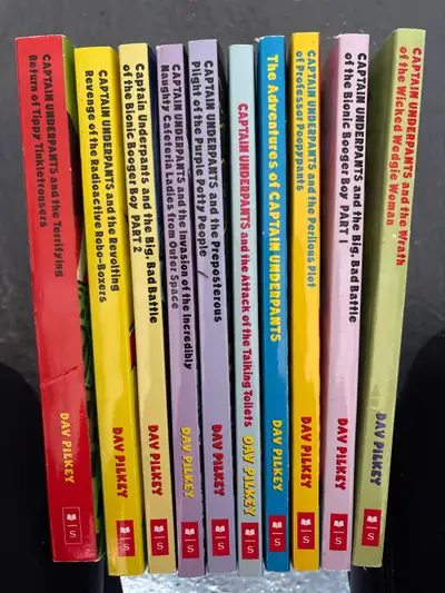 10 x Like new captain underpants books, View more
