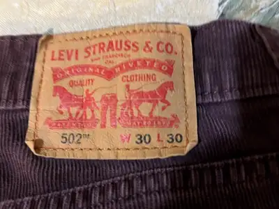 Levis 502 Cords Ladys, View more