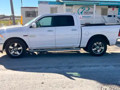 used good condition, engine light did just come on. likely needs bearings. good truck. lady driven a...