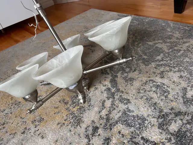 Chandelier in Indoor Lighting & Fans in Dartmouth - Image 3