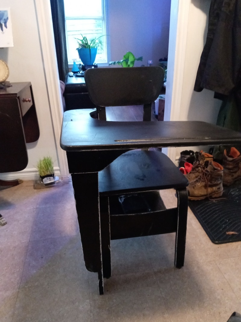 Solid wood school desk painted with black chalk paint Desks Cape Breton Kijiji