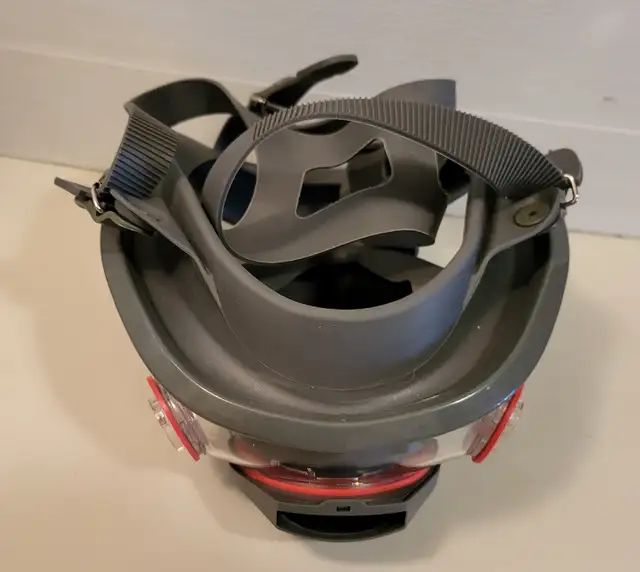 Brand New Full Face Facepiece Respirator Mask with Carry Bag in Other in Oshawa / Durham Region - Image 8
