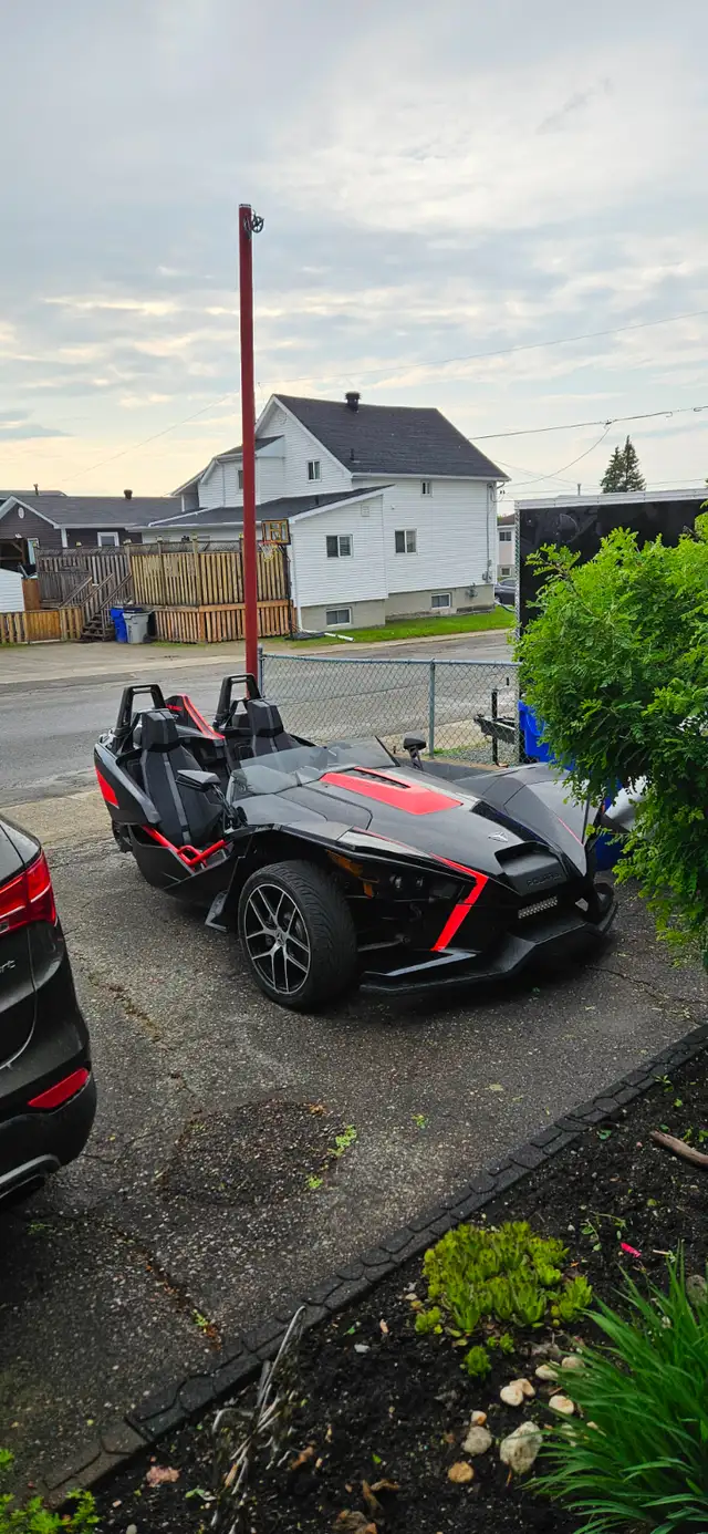 2016 Pearl Black POLARIS SLINGSHOT SL LE (Limited Edition) in Street, Cruisers & Choppers in Timmins - Image 7