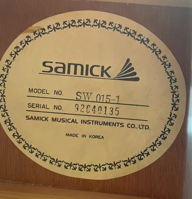 GUITAR LIKE NEW WITH CASE, NEW STRINGS in Guitars in Strathcona County - Image 9