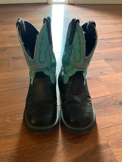 Cowgirl boots 5 1/2 B, View more