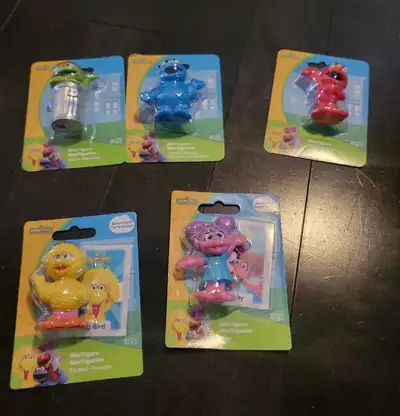 Sesame street small figures (new in package), View more