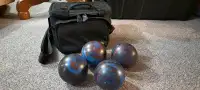 Bowling Balls with Bag