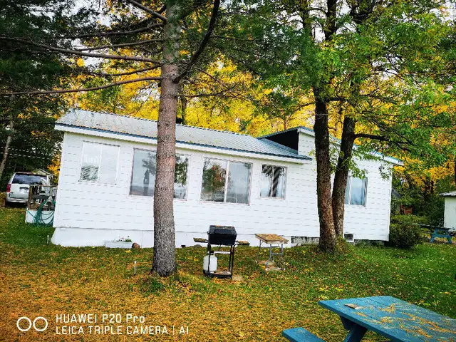 CHALET à louer bord de l'eau  Fl. St-Laurent " QUEBEC "2026 in Quebec in Canada - Image 11