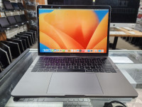 2018 Apple Macbook Pro Intel i5 16 gb