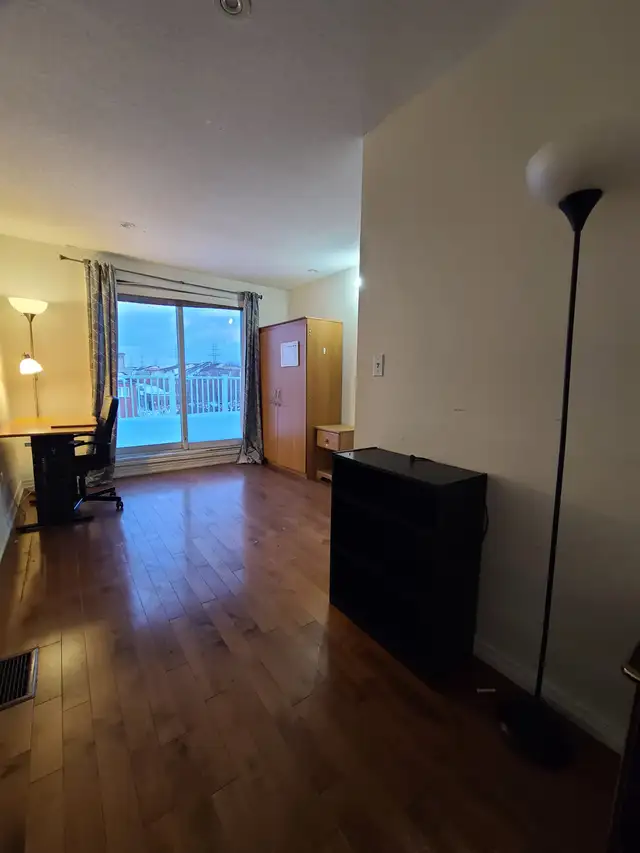 Room at York U,  Minutes Walk Finch west subway station.  Call p