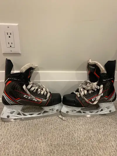 CCM jet, speed, skates, size 5, View more