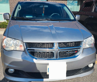 2018 dodge grand caravan crew 