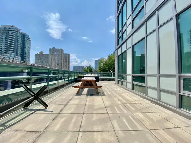 Sought-after Corner w/ Massive Wraparound Terrace | 2 Bed + Den in Long Term Rentals in City of Toronto - Image 11