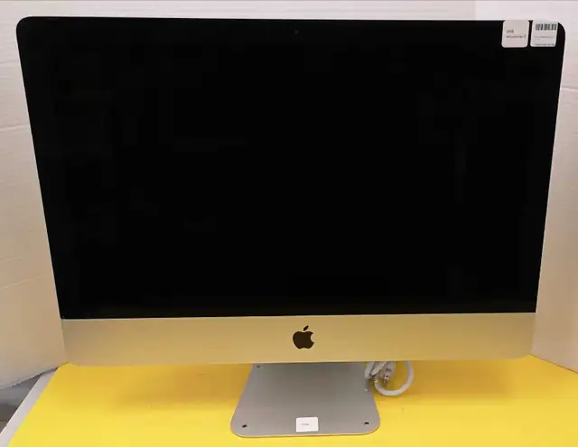 Ordinateur IMac in Desktop Computers in City of Montréal - Image 5