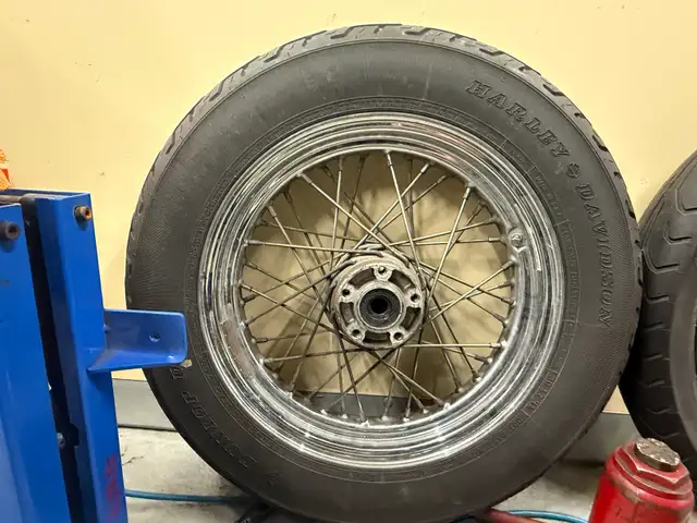 1999 Harley Davidson FXDX take off wheels in Street, Cruisers & Choppers in Calgary - Image 3
