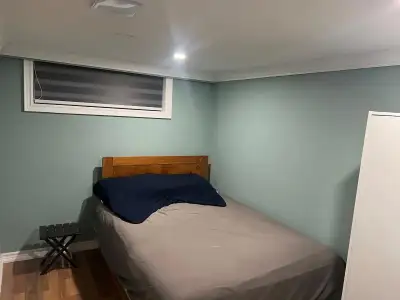 Looking for a comfortable and convenient place to live in Scarborough? This cozy private basement ro...