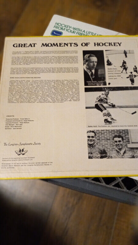 Vintage Vinyl Records Hockey Night In Canada,Canucks Lot of 2 in Arts & Collectibles in Trenton - Image 4