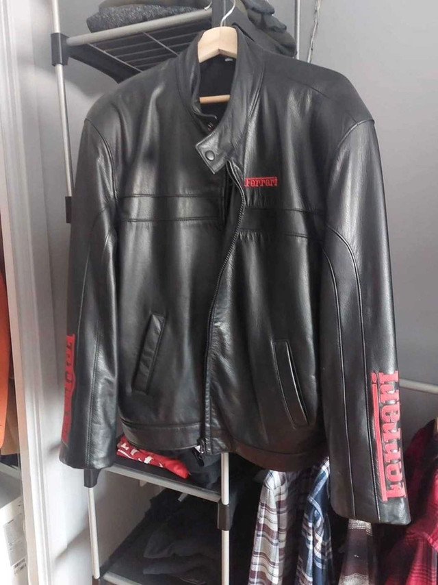 Manteau en cuir Ferrari Québec  dans Hommes  à Longueuil/Rive Sud - Image 2