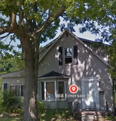ROOM for RENT McMaster Hamilton