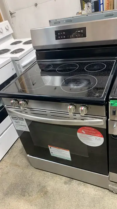 30” Frigidaire 5.3 Cu Ft Electric Range Stove – Used – $475, View more