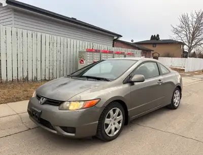 2007 Honda Civic Coupe – MUST SELL – $3,500 FIRM 265k km | Automatic | Active Status ✅ Runs and driv...