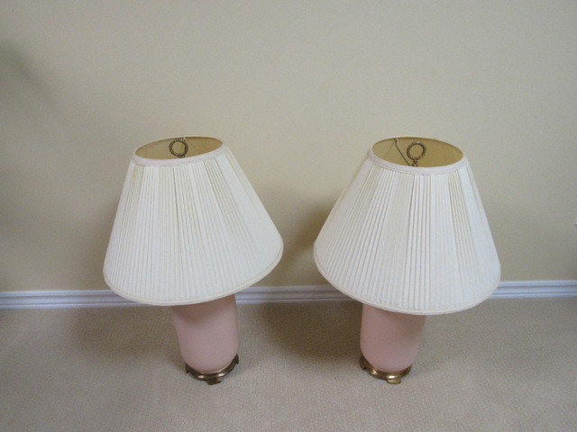 night table lamps $ 25 each in Indoor Lighting & Fans in Hamilton - Image 3