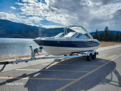 Up for sale our beloved Bayliner. Super good condition, interior is very clean with no signs of weat...