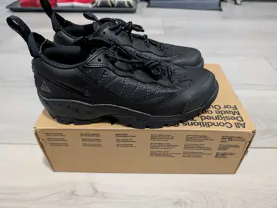 DS Nike Black ACG Air Mada - Size 8, View more