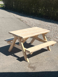 4ft x 4ft x 2.5ft Picnic Table!