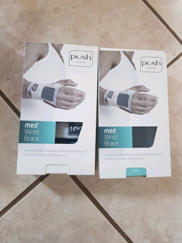 Push med wrist brace size 4 in Health & Special Needs in Windsor Region