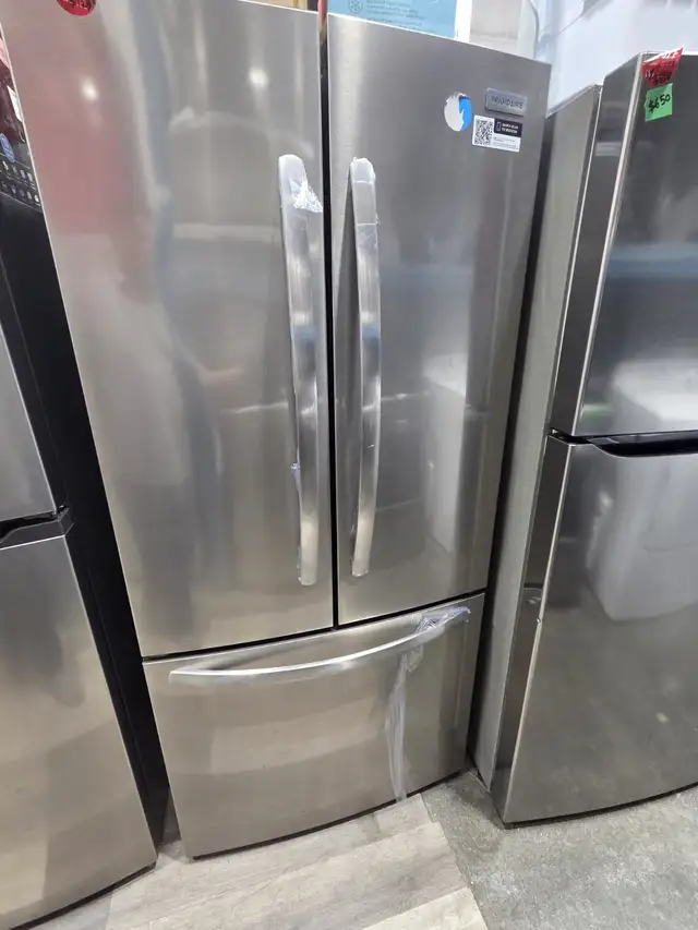 Mississauga Cheap price Sale on fridges  | Limited stock. in Refrigerators in Mississauga / Peel Region - Image 3