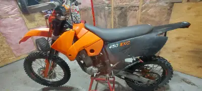 2006 ktm 450 exc street legal Papers in my name ready for the season the bike works fantastic only r...