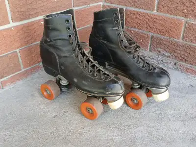 Vintage roller skates, View more