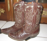 Vintage Acme Leather Western / Cowboy Boots