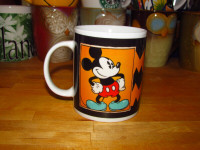 Walt Disney MICKEY MOUSE Coffee Mug / Cup